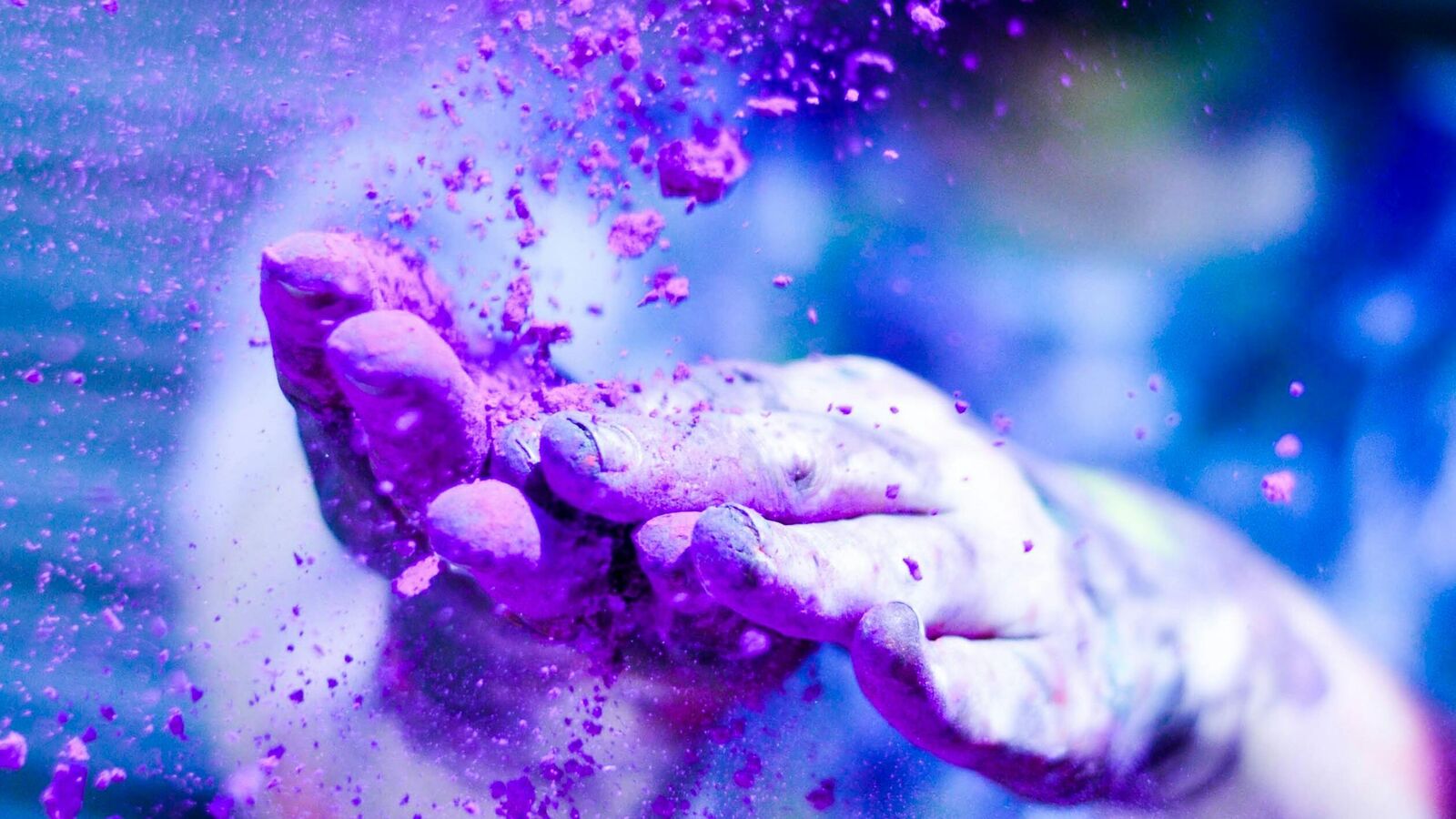 From Holi to Financial Freedom: 6 colourful lessons to splash some cash savvy on you