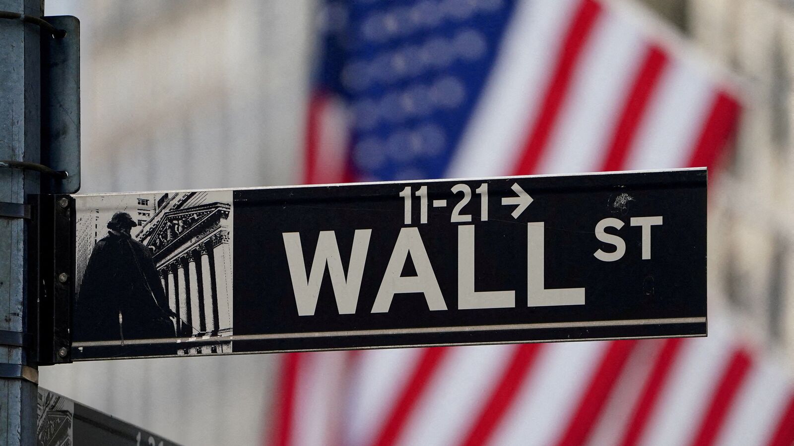 US stock market: S&P 500, Nasdaq hit record highs as Powell signals rate cuts ahead