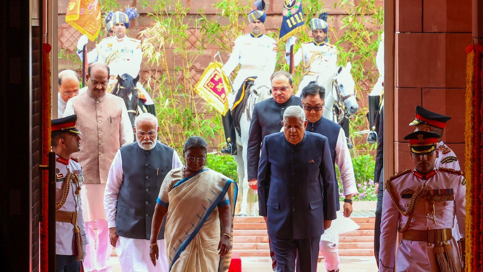 Budget to unveil major reforms, roadmap for Viksit Bharat: President Murmu