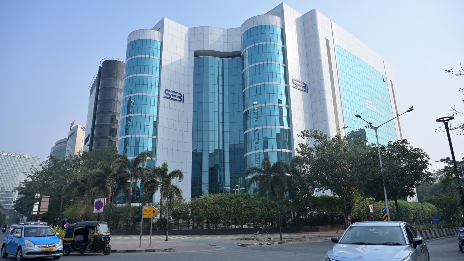 Sebi tweaks entry and exit rules for stocks in derivatives segment. Here are the details