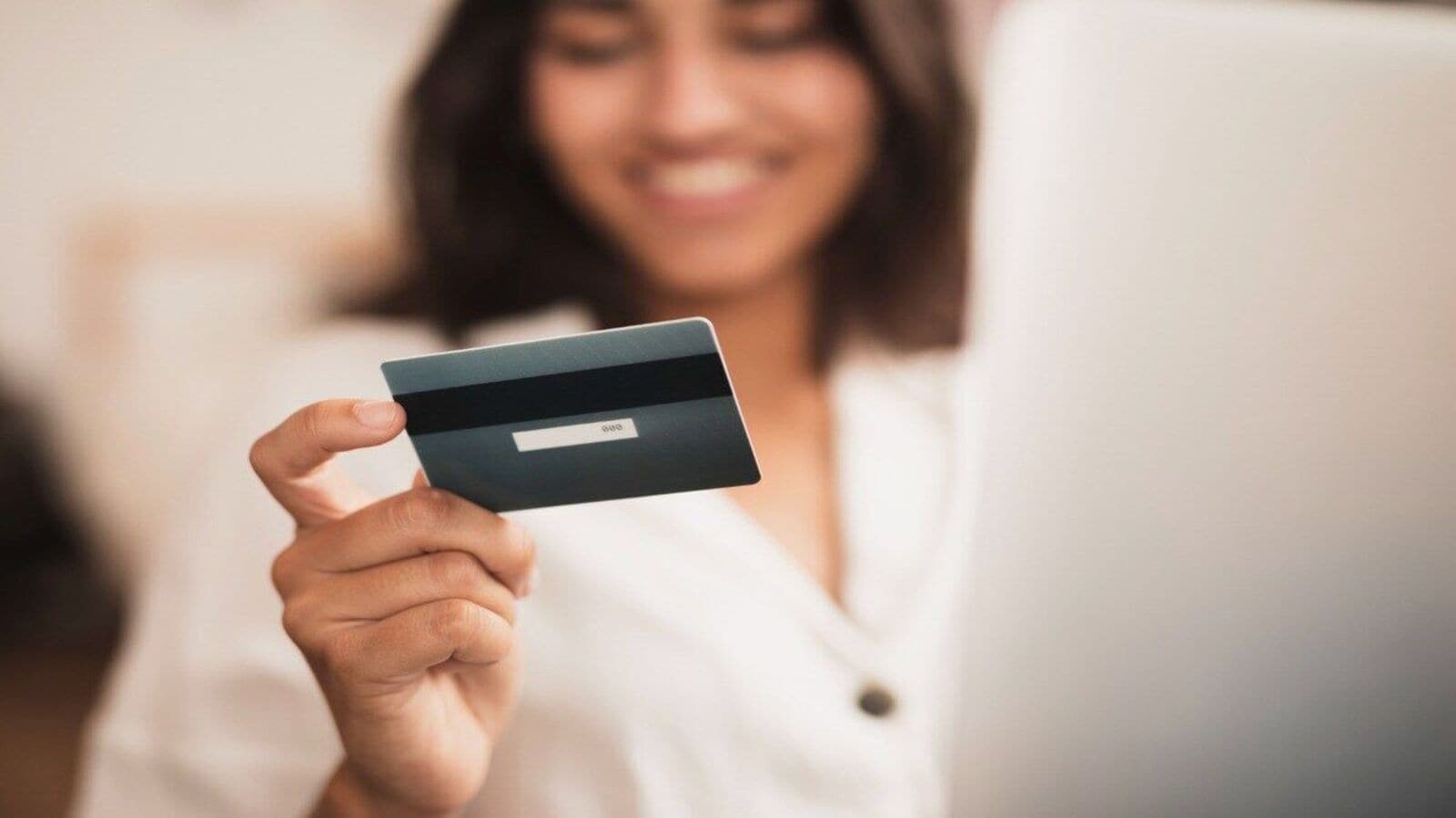 How does credit card work? A beginner’s guide to maximising rewards