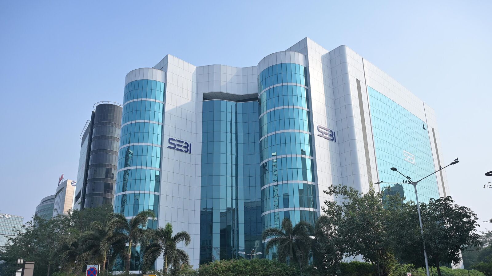 Sebi bars Axis Capital from acting as debt merchant banker till further orders