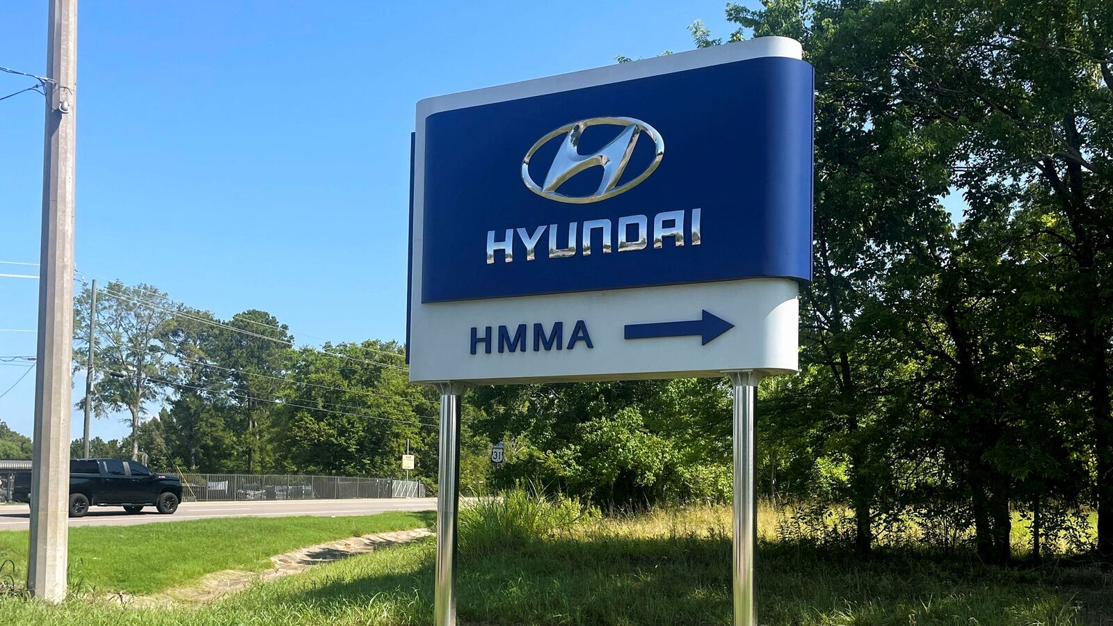 Hyundai IPO, India's biggest maiden offer, sails through as QIBs come to rescue